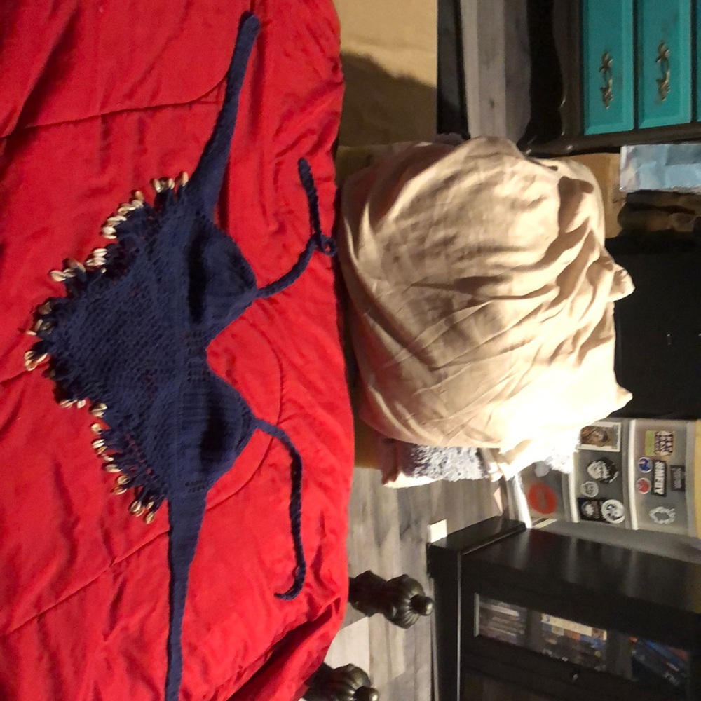 Island Planet Crochet Pukka Top